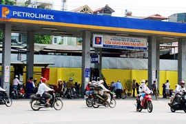 Dầu diezel giảm 150 đồng/lít, dầu hỏa giảm 110 đồng/lít