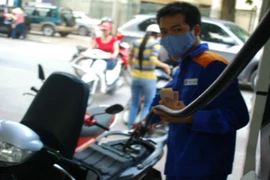 Bộ Tài chính yêu cầu không tăng giá xăng dầu
