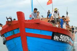 “Chung tay góp sức bảo vệ chủ quyền biển Đông”