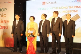 SeaBank và MobiFone ra mắt thẻ đồng thương hiệu