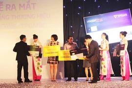 MobiFone và TPBank ra mắt thẻ đồng thương hiệu