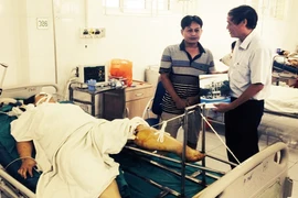 Tạm ứng 150 triệu đồng bảo hiểm cho nạn nhân vụ tai nạn giao thông tại Lào Cai