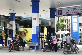 Giá xăng dầu có thể ổn định đến hết tháng 9