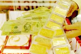 Bất ngờ “bốc đầu” – giá vàng tăng hơn 1 triệu đồng/lượng