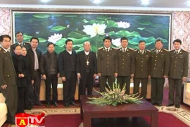 Các đoàn chức sắc tôn giáo chúc tết Công an thành phố Hà Nội