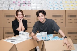  “Sao” Việt nối dài quyên góp ủng hộ phòng chống dịch Covid-19 