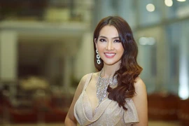 Hơn chục năm sau biến cố ly hôn, Anh Thư tìm thấy bình yên khi làm mẹ đơn thân 