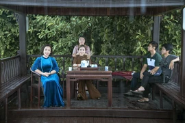 Diễn viên Hoàng Yến ra mắt MV nhạc Phật, cùng làm đêm nhạc hướng về miền Trung