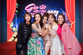 Á hậu Thụy Vân: "Năm vừa qua có quá nhiều biến động và cảm xúc với tôi"