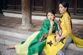 Đưa nghệ thuật bài chòi vào áo dài truyền thống 