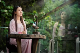 Hoa Trần nói gì khi bị bảo "bắt chước" hình ảnh “tiên nữ” Lý Tử Thất? 