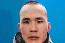 Bắt đối tượng trộm 2 chiếc iPhone trong ô tô quên khóa cửa