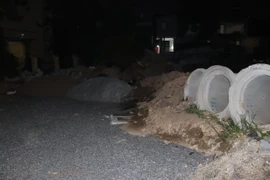 Điều tra vụ người phụ nữ chưa rõ nhân thân tử vong tại bãi đất trống