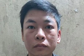 Trộm xe máy của người dân đi làm căn cước công dân gắn chip