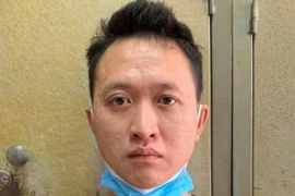 Gã trai đột nhập vào cửa hàng FPT Shop cuỗm 30 chiếc điện thoại iPhone