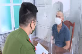 Kẻ cầm đầu nhóm côn đồ chém trọng thương hai anh em ruột đã ra đầu thú