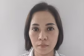 Nữ nhân viên nhà nghỉ môi giới mại dâm cho 2 công nhân ép cọc