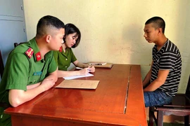 'Gã nghiện' trộm cắp xe máy dựng ở bãi đất trống