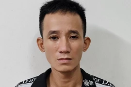 Bắt giữ đối tượng mang ma túy đi giao cho khách