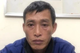 Ra đầu thú sau 18 năm 'lên rừng, xuống bể' trốn truy nã