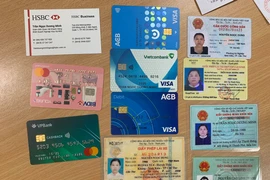 Nữ thầy bói giả danh cán bộ ngân hàng lừa đảo chiếm đoạt gần nửa tỷ đồng