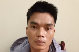 Đến nhà bạn chơi, biến mất cùng điện thoại và xe máy