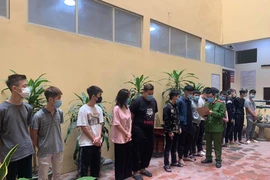 Giải quyết mâu thuẫn cho bạn gái, 25 thanh thiếu niên hẹn nhau “hỗn chiến”