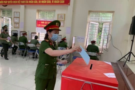 [ẢNH] Cán bộ chiến sỹ Công an Thủ đô nô nức tham gia bầu cử