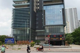 Hà Nội: Bắt quả tang nhóm thanh niên "bay lắc" trong chung cư Hei Tower