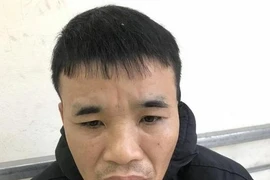 Bắt kẻ chuyên 'săn' túi xách, điện thoại 'xịn'