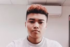 "Gã" trai điều khiển xe máy mua bán ma túy lúc nửa đêm