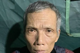 Người đàn ông hơn 60 tuổi, bị bắt quả tang cất giấu ma túy