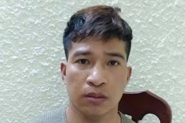 Truy đuổi, khống chế đối tượng "nhảy" xe Honda SH trên phố cổ