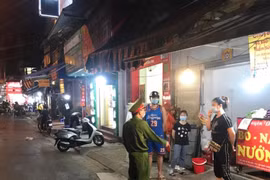 Lực lượng Công an chấn chỉnh cơ sở kinh doanh dịch vụ chấp hành các quy định phòng dịch Covid-19