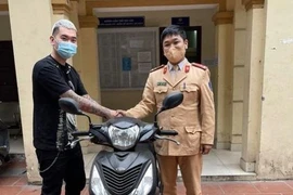 Bỗng dưng được Công an thông báo tìm thấy xe máy mất trộm từ năm 2017