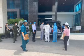 Hà Nội: Phòng dịch Covid, phong tỏa tòa chung cư trên phố Ngụy Như Kon Tum