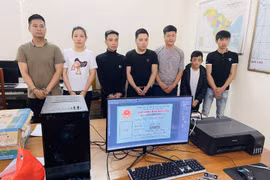 Làm giả chứng minh nhân dân để lừa đảo chiếm đoạt gần 500 triệu đồng của Fe Credit