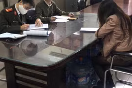 Công an huyện Gia Lâm phạt 2 phụ nữ đăng tin sai sự thật về dịch Covid 19