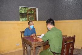 Bắt gã đàn ông liên tiếp phạm các tội nghiêm trọng