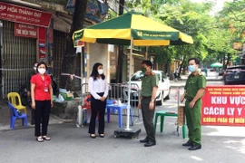 Quận Thanh Xuân đẩy mạnh áp dụng mô hình “3 lớp +” phòng dịch 