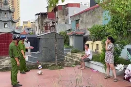 Xử lý nghiêm các trường hợp ra nghĩa trang tập thể dục 