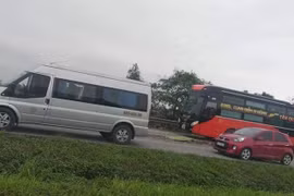 Điều tra vụ tai nạn giao thông khiến phụ xe khách tử vong