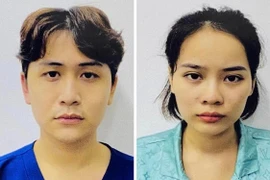 Người phụ nữ bị nhân viên thẩm mỹ viện bắt giữ trái pháp luật