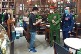 Quận Thanh Xuân triển khai 4 tổ công tác chuyên xử lý vi phạm phòng dịch Covid-19