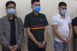 Bắt giữ nhóm đối tượng tổ chức cho 25 người nhập cảnh trái phép