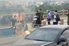 Điều tra vụ tai nạn giao thông trên cầu Thanh Trì khiến một nam giới tử vong