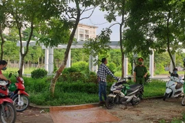 Phạt 51 trường hợp vi phạm quy định phòng chống dịch Covid-19 trên địa bàn quận Long Biên