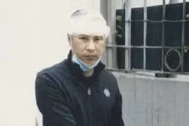 Bắt quả tang đối tượng có 12 tiền án tiếp tục đi trộm cắp xe máy