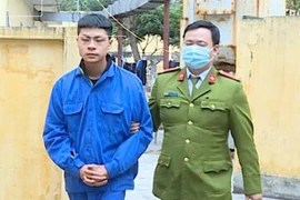 Bị thách thức, đối tượng dùng dao bấm đâm tử vong một nam thanh niên 