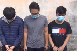 Bắt nhóm đối tượng chuyên 'hack' facebook để chiếm đoạt tiền